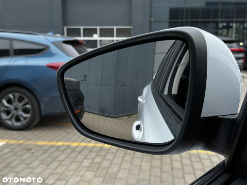 Ford Focus - 12