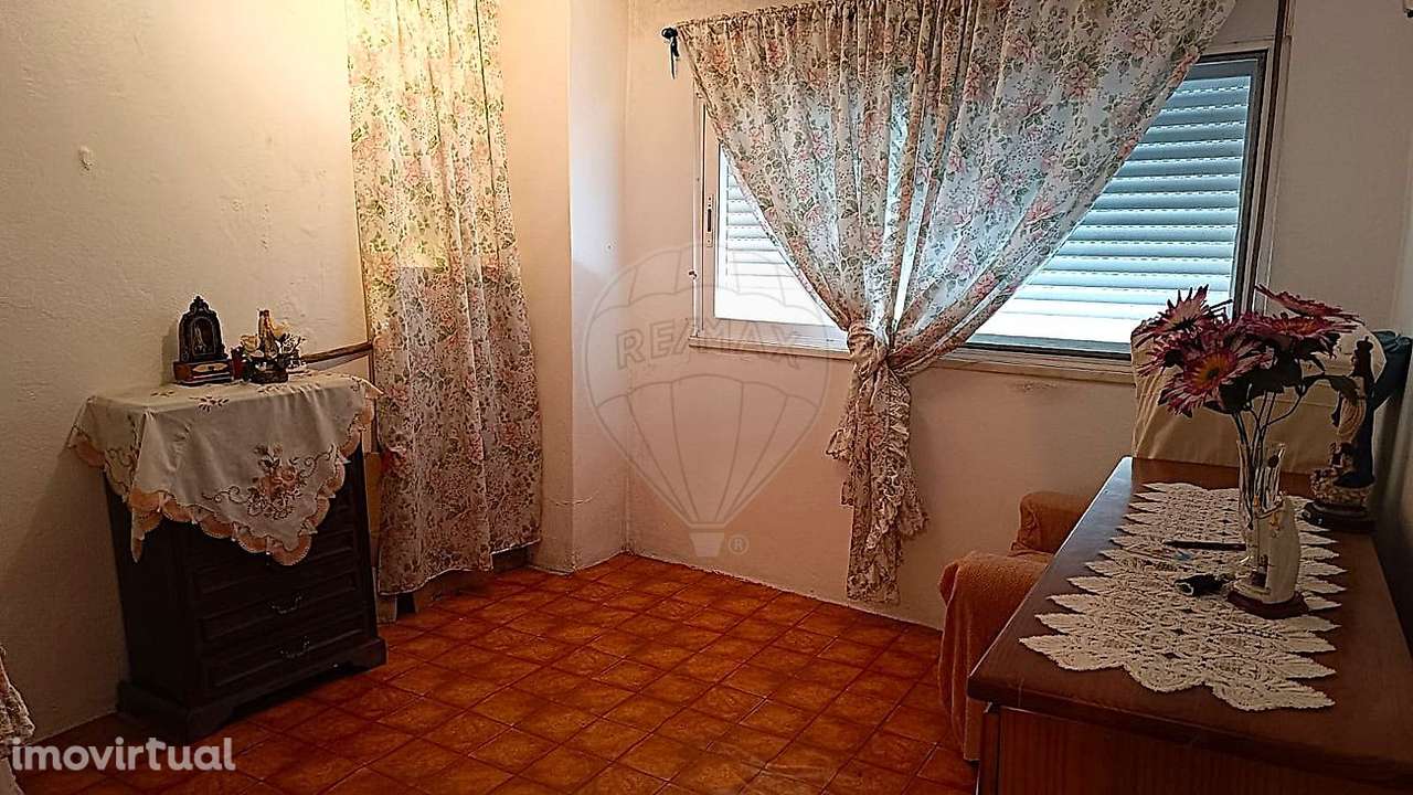 Moradia T4 para venda - Grande imagem: 4/14