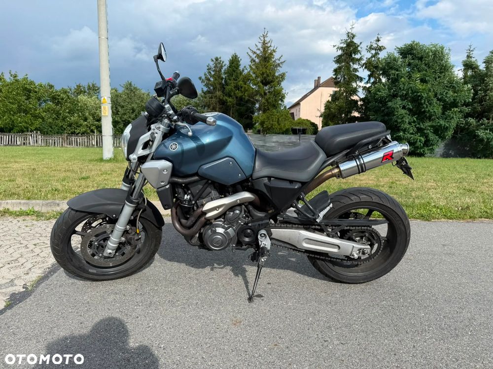 Yamaha MT - 4