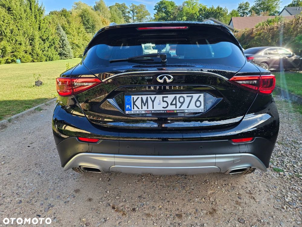Infiniti QX - 9