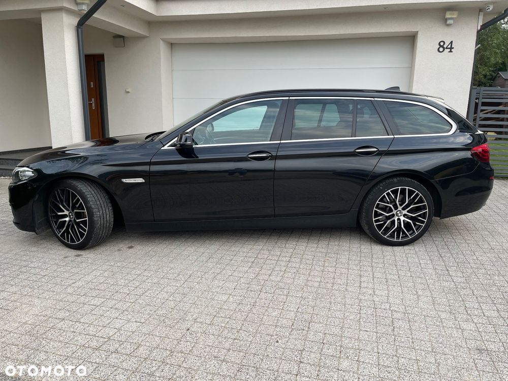 BMW Seria 5 530d xDrive Modern Line - 4