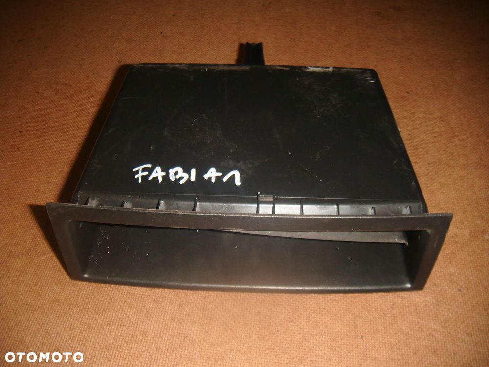 skoda fabia 1 półka pod radio - 1