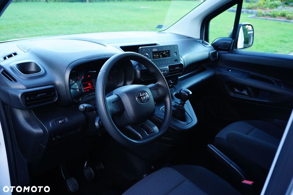 Toyota Proace City Active 110KM - 22