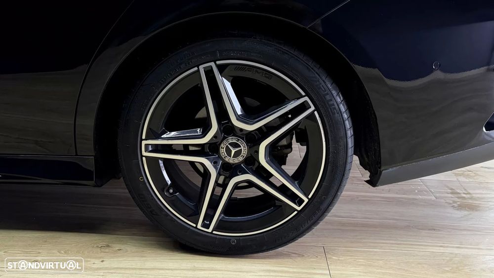 Mercedes-Benz CLA 180 - 11