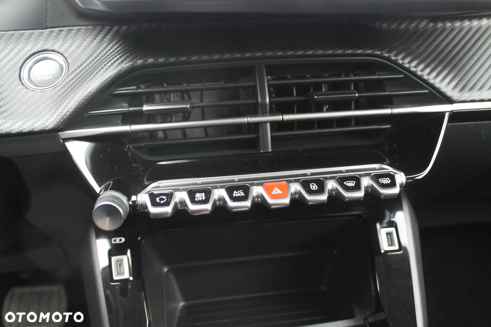 Peugeot 208 Elektromotor 136 E-Style - 19