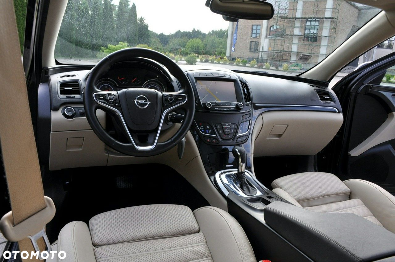 Opel Insignia - 29
