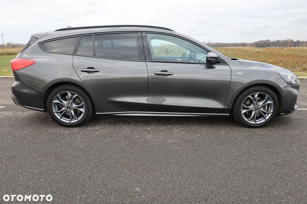 Ford Focus 1.0 EcoBoost ST-Line - 13