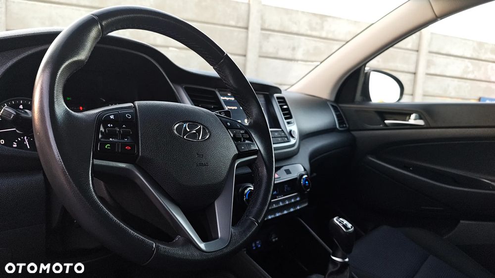 Hyundai Tucson 1.6 GDi 2WD Pure - 30