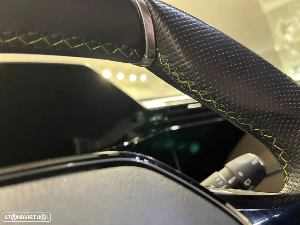 Peugeot 308 SW 1.6 Hybrid GT e-EAT8 - 26