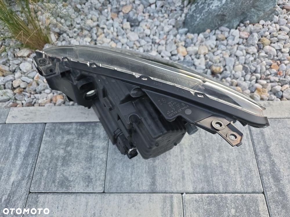 SUZUKI SWIFT MK8 Lampa prawa przód Kompletna Full Led Dynamic W2966 24681 - 6
