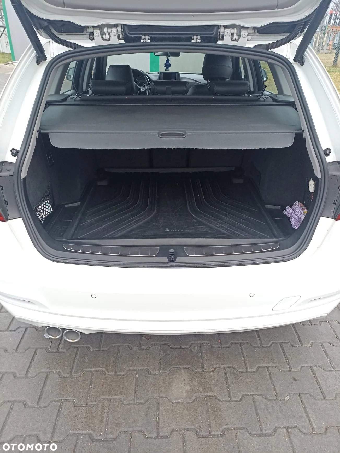 BMW Seria 3 320d xDrive Advantage - 11