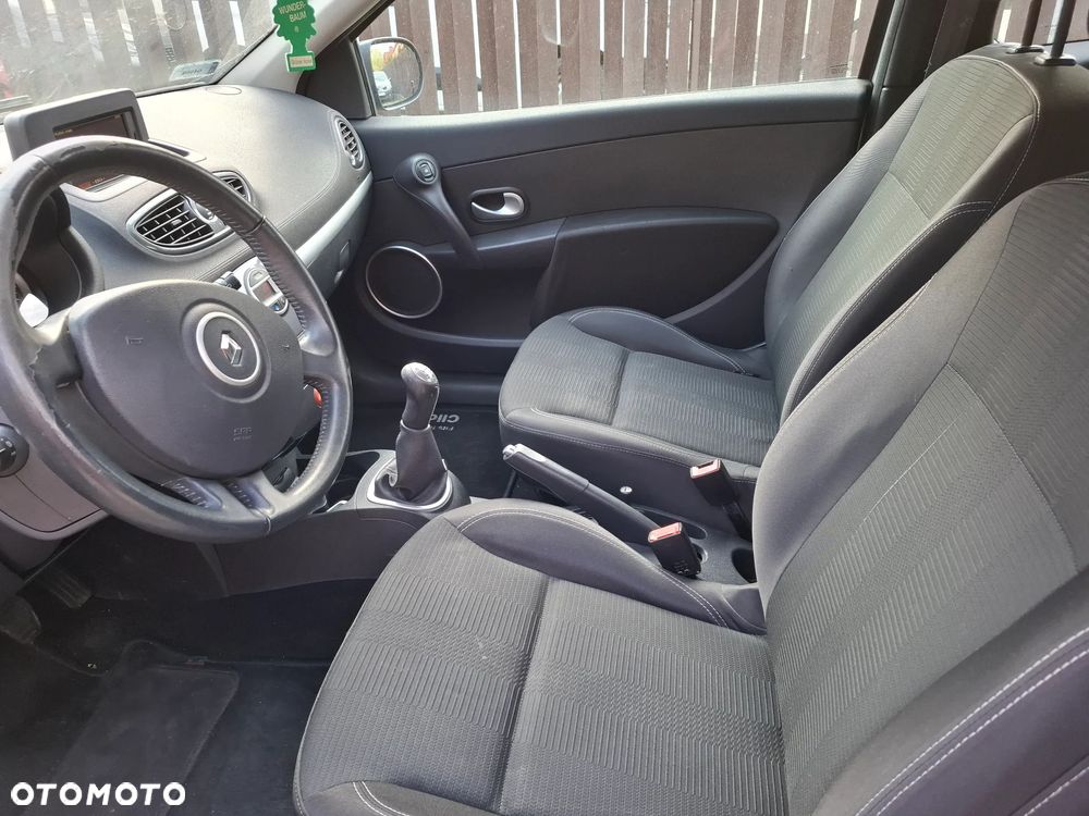Renault Clio 1.5 dCi Dynamique - 11