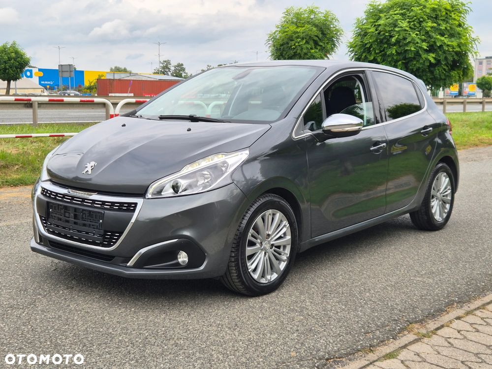 Peugeot 208 1.6 BlueHDi Allure S&S - 1