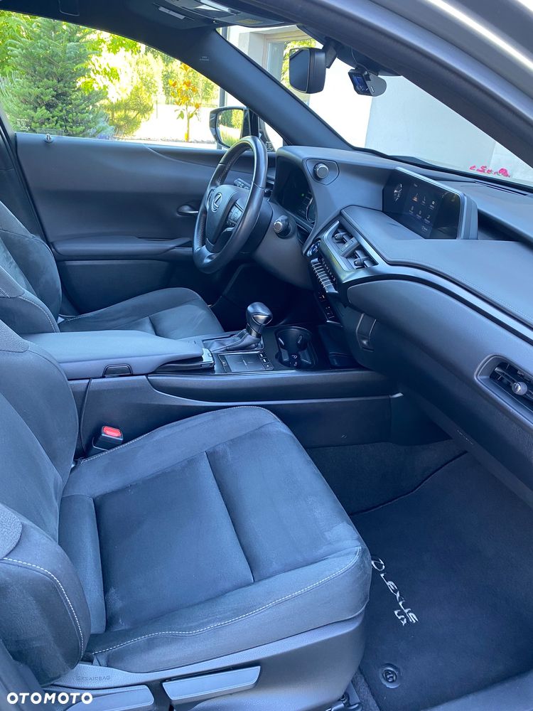 Lexus UX 250h Elegance 2WD - 7