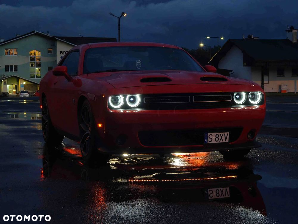 Dodge Challenger 6.4 Scat Pack - 20