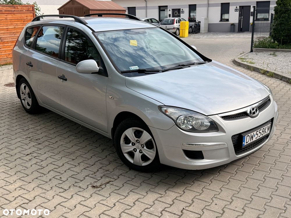Hyundai i30 1.6 CRDi Premium - 6