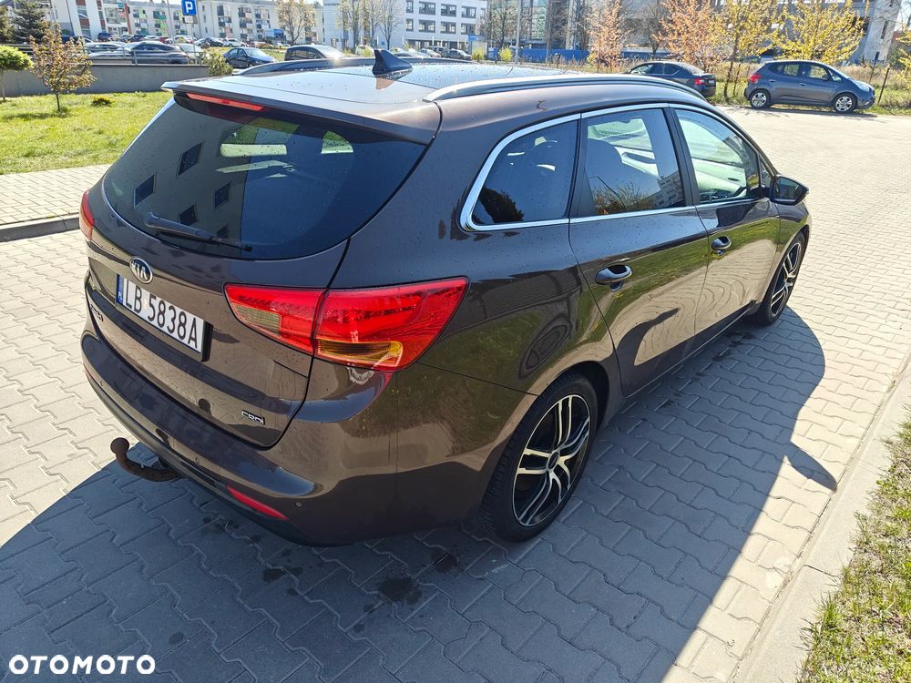 Kia Ceed 1.6 CRDi 128 Platinum Edition - 7
