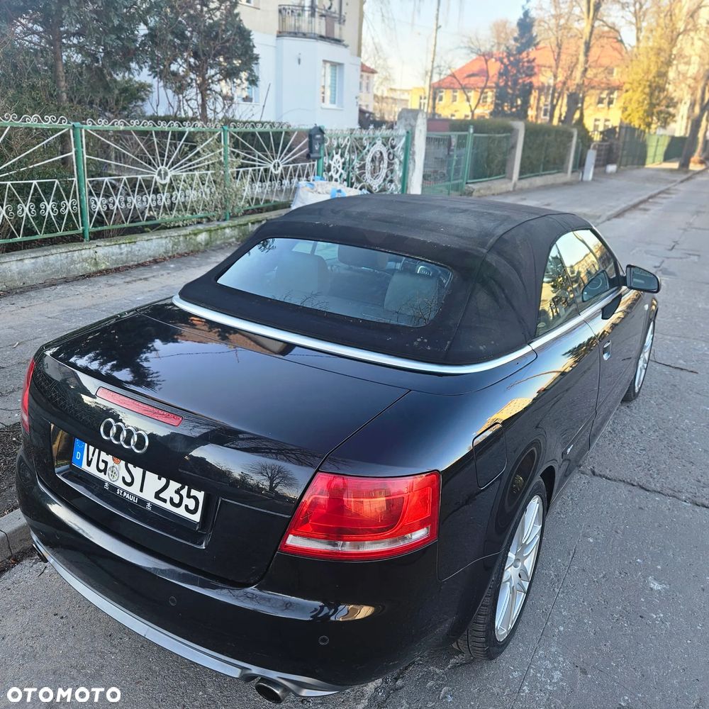 Audi A4 Cabrio - 8