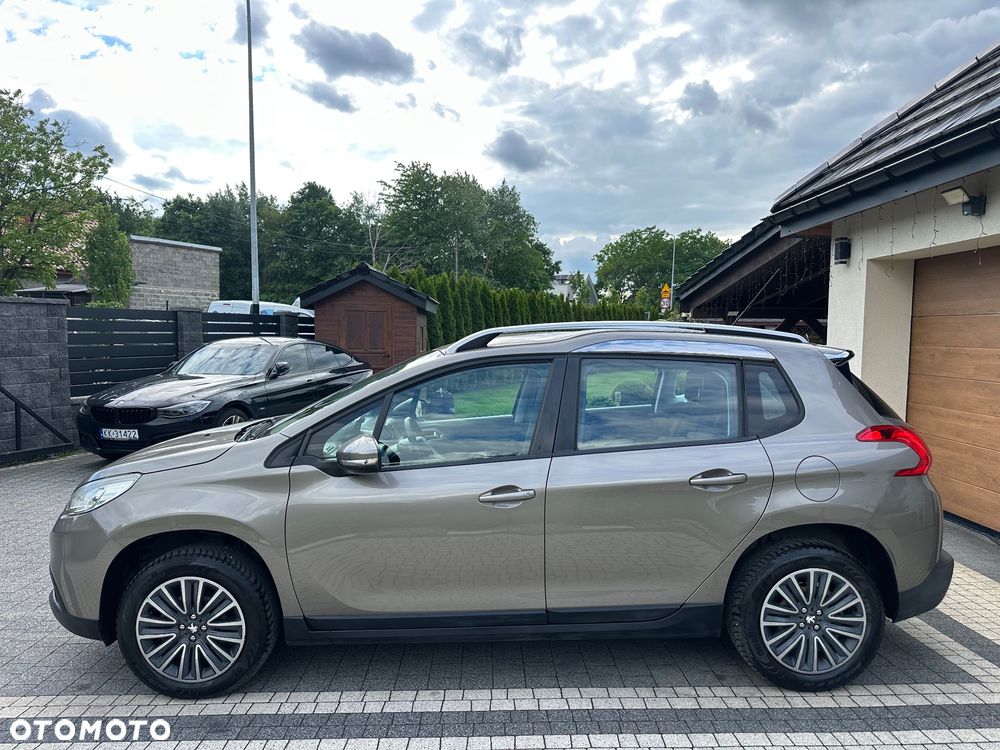 Peugeot 2008 1.2 Pure Tech GPF Style - 15