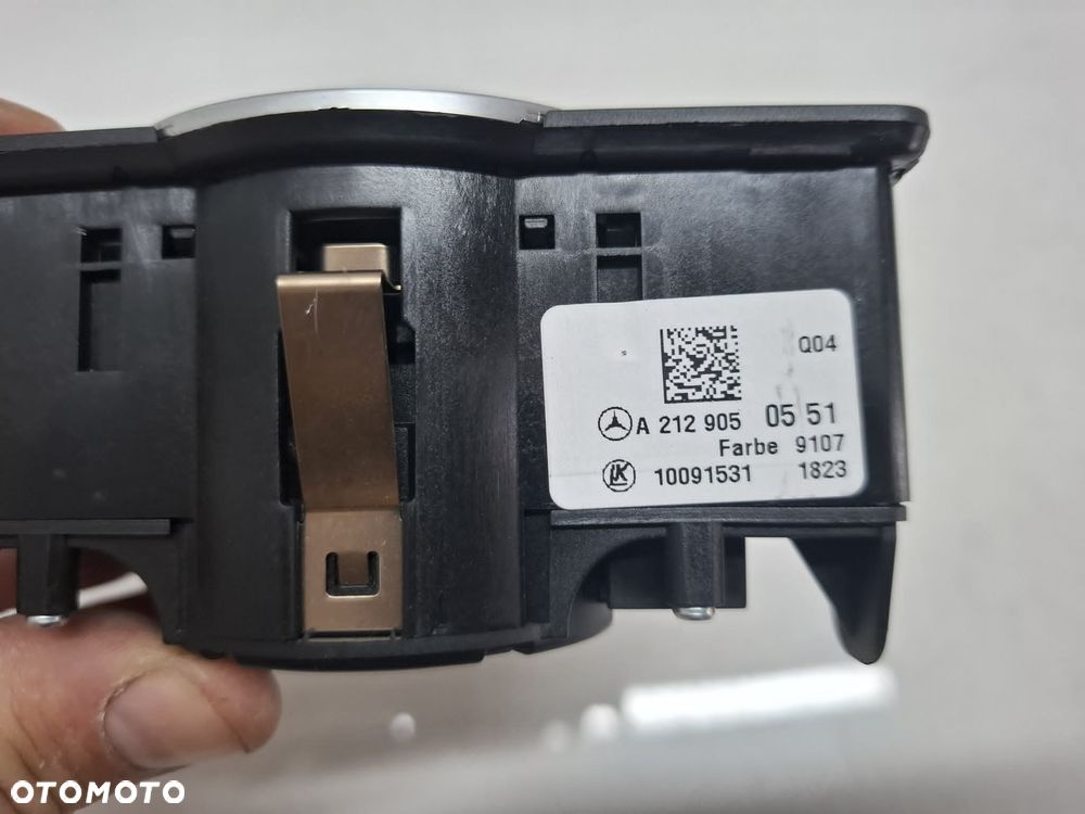 PRZEŁĄCZNIK WŁĄCZNIK ŚWIATEŁ MERCEDES W246 2204 W207 W212 - 4