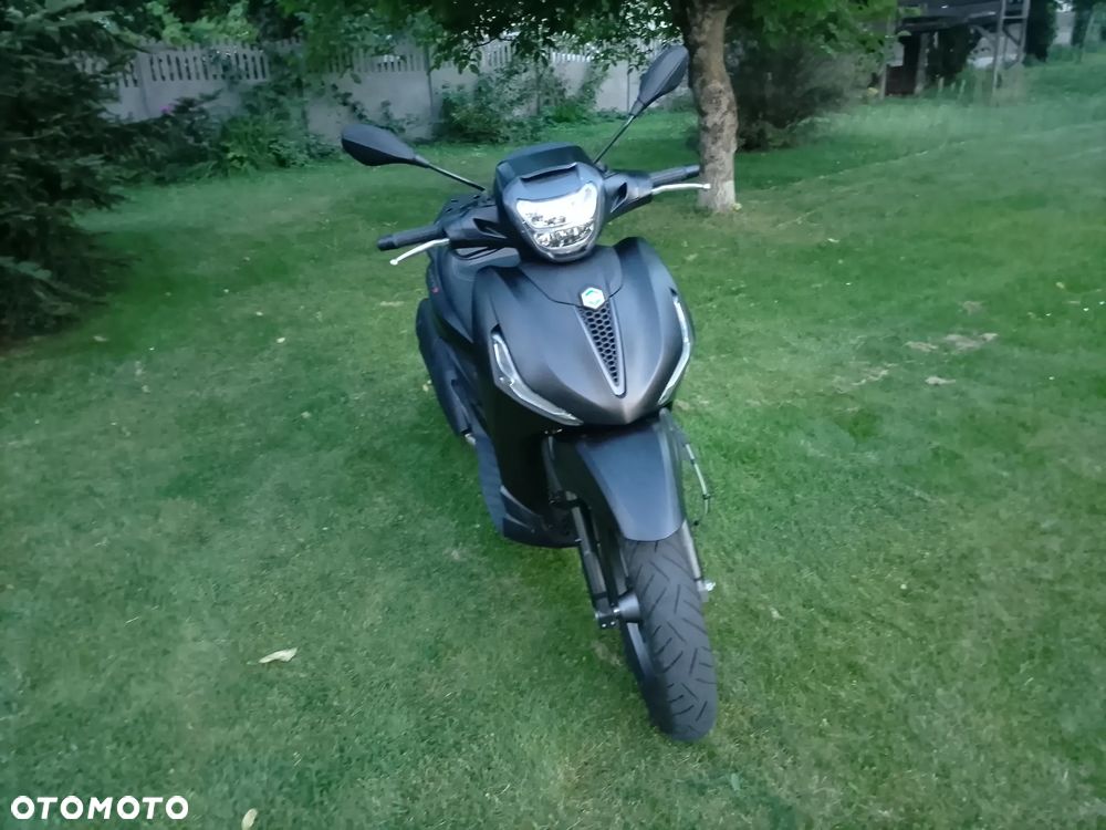 Piaggio Beverly - 8