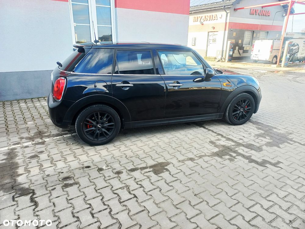 MINI Cooper D Seven - 5
