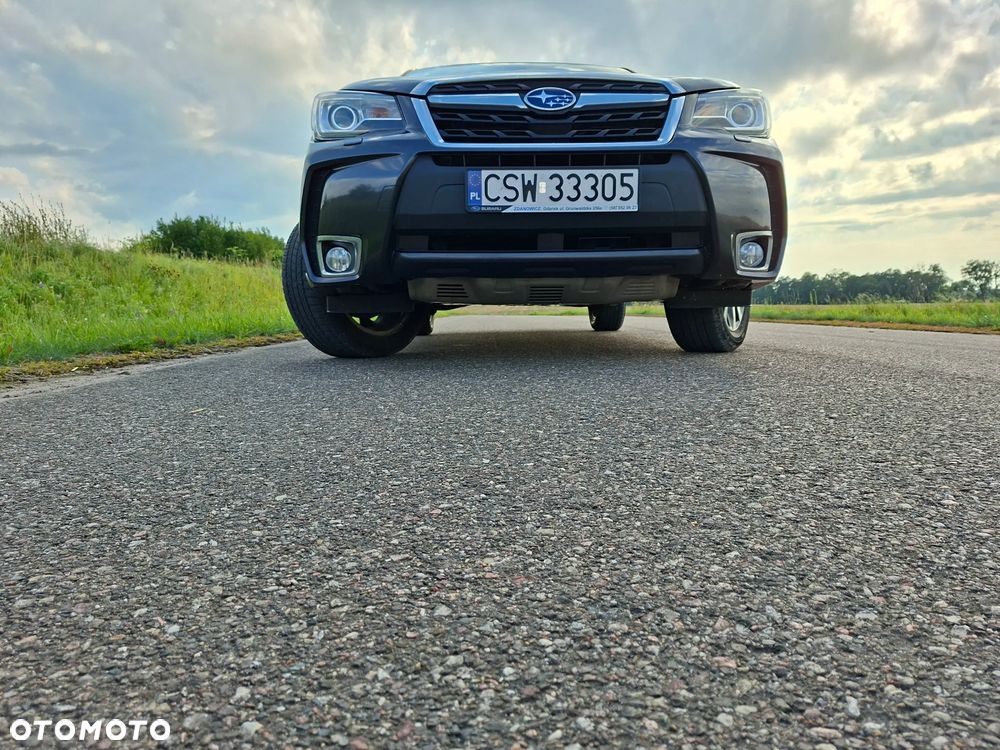 Subaru Forester 2.0 XT Platinum Lineartronic - 21