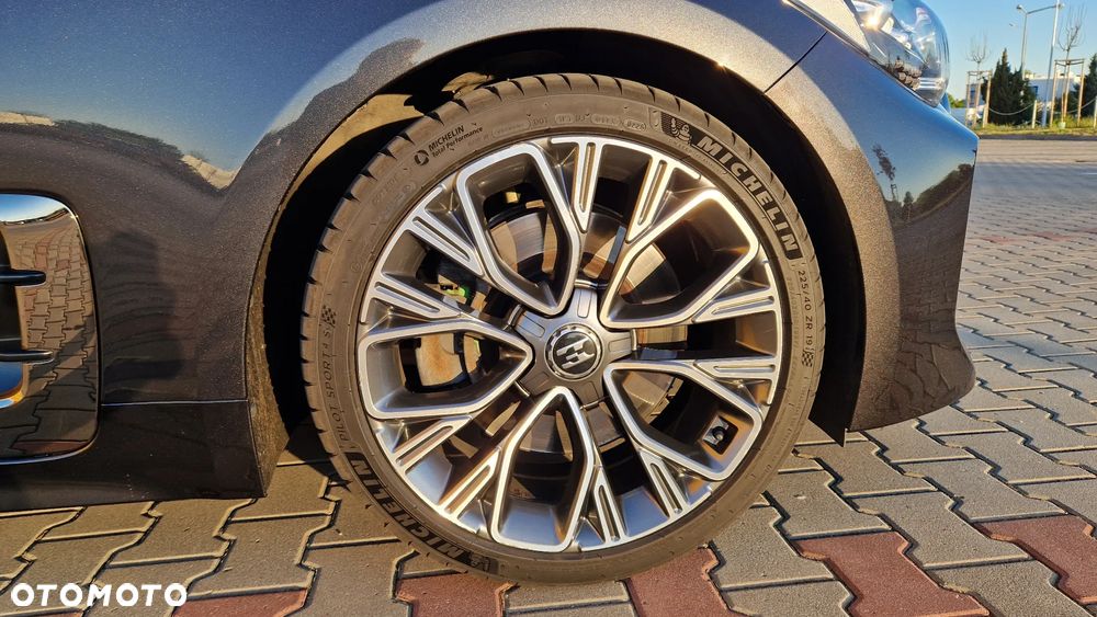 Kia Stinger 2.0 T-GDI GT Line - 26