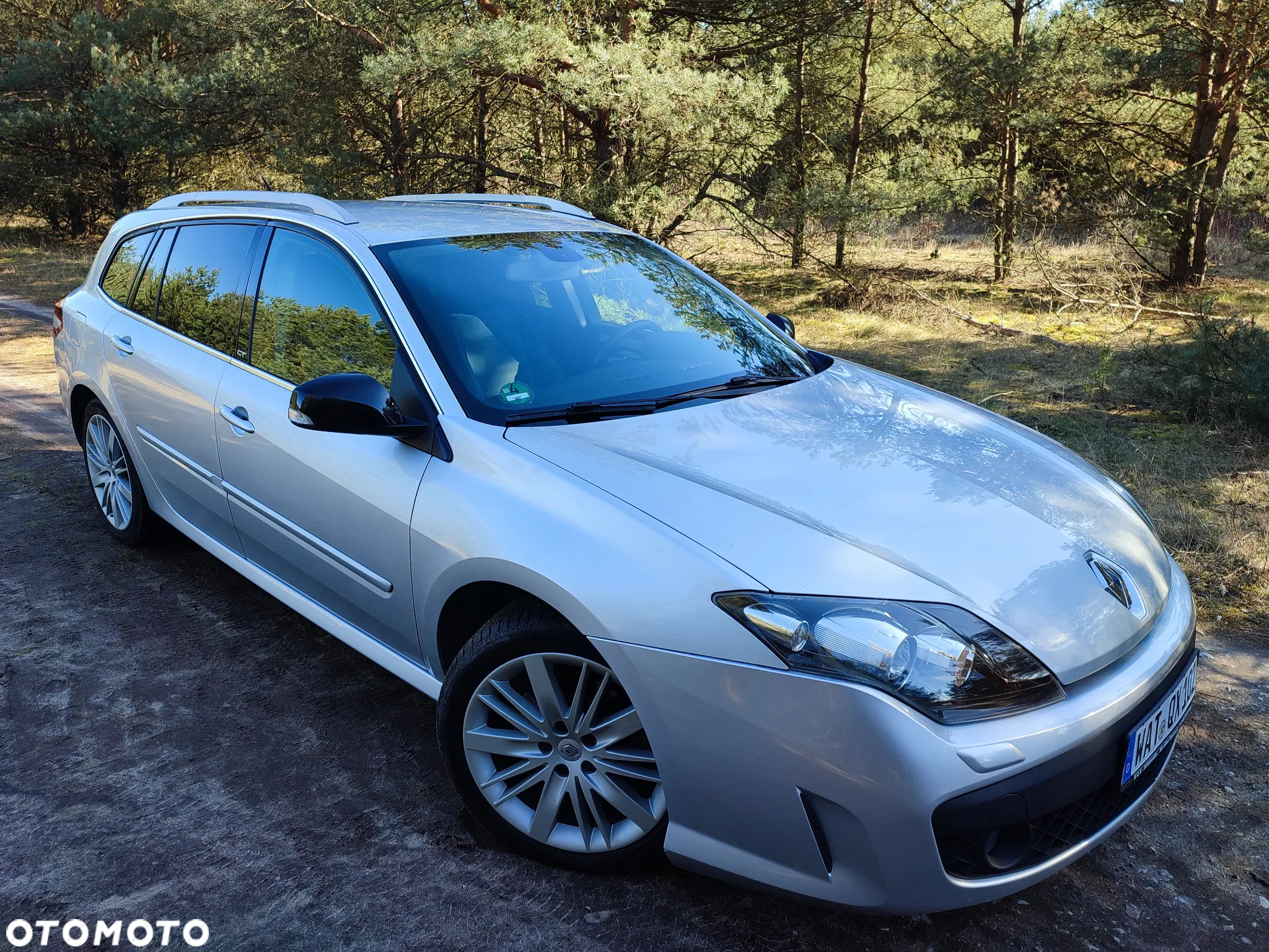 Renault Laguna Grandtour dCi 180 FAP GT - 4