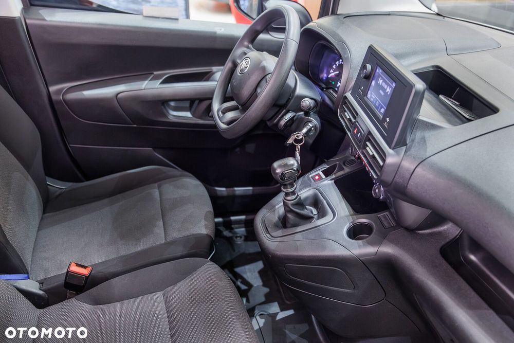 Toyota PROACE CITY - 38