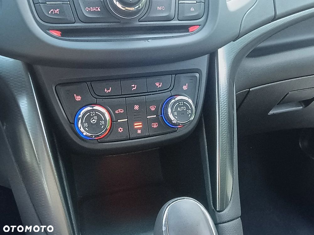 Opel Zafira Tourer 2.0 CDTI Automatik Edition - 26