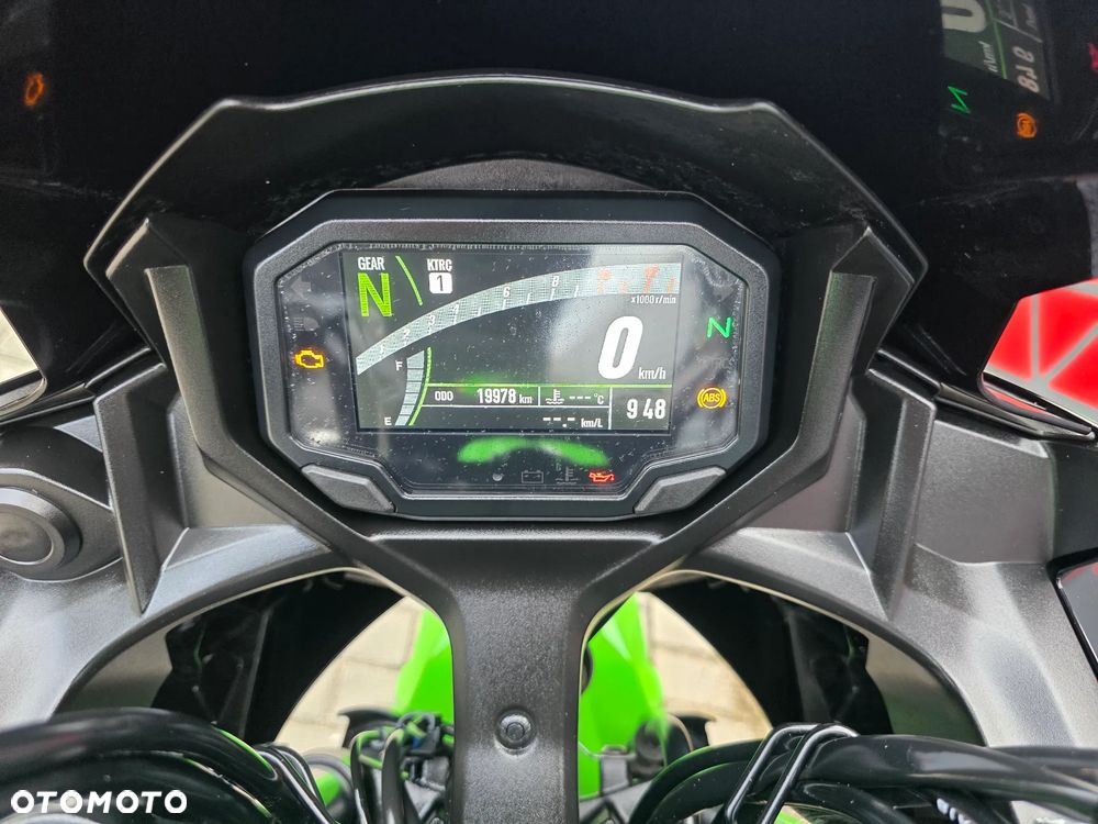 Kawasaki Ninja - 16