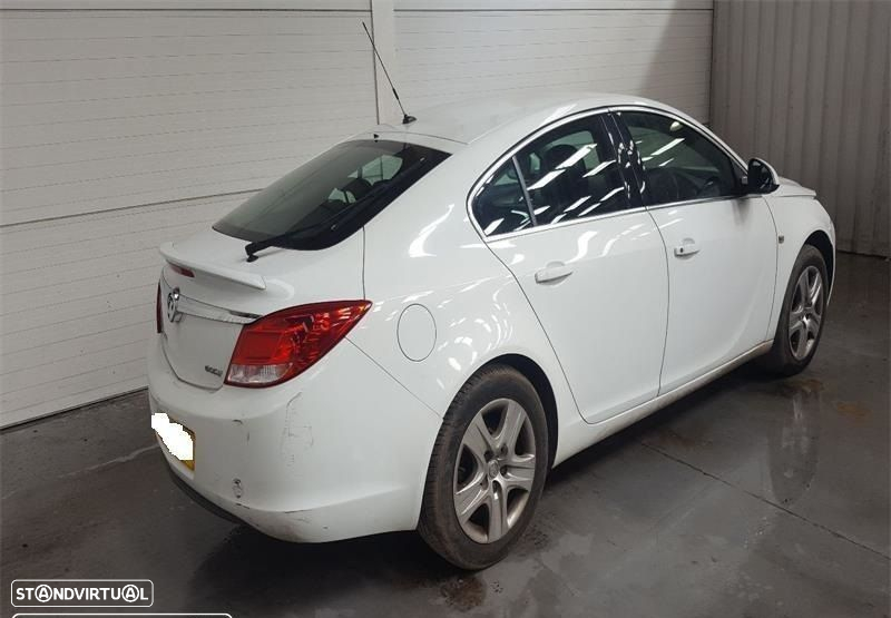 Opel Insignia 2.0 Ecotec de 2011 disponível para peças - 2
