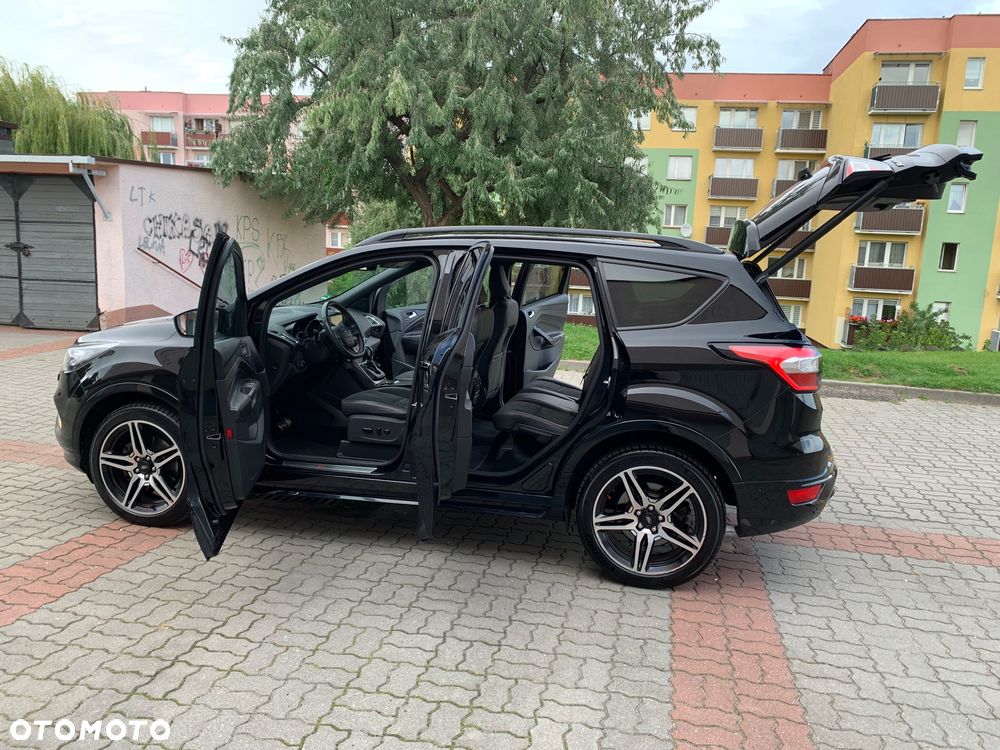 Ford Kuga - 25