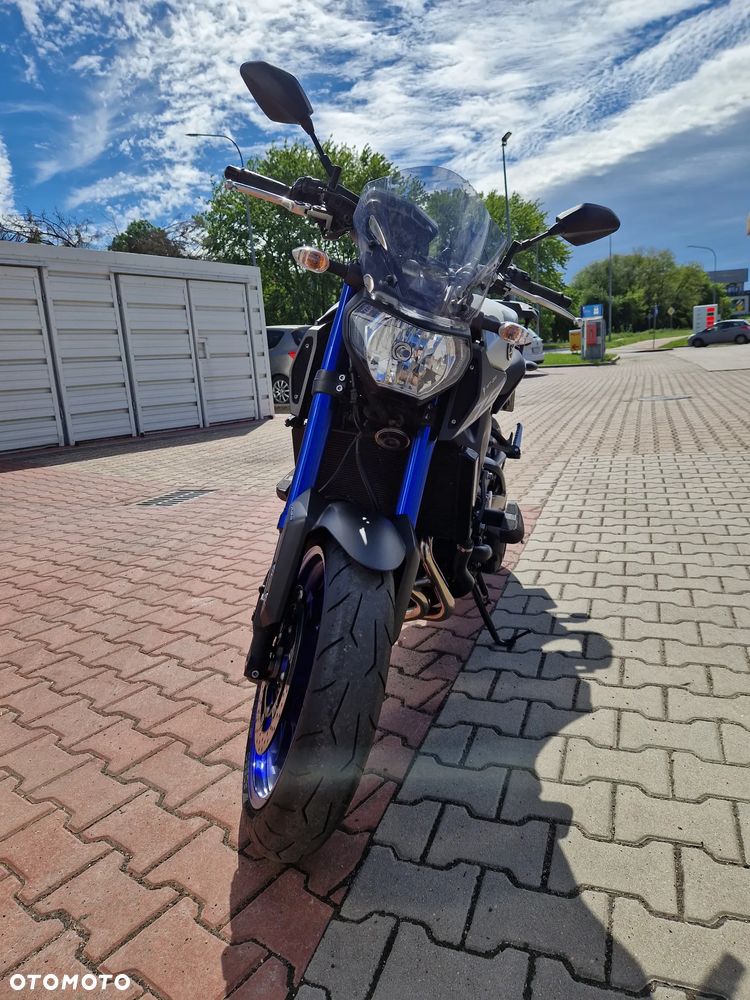 Yamaha MT - 9