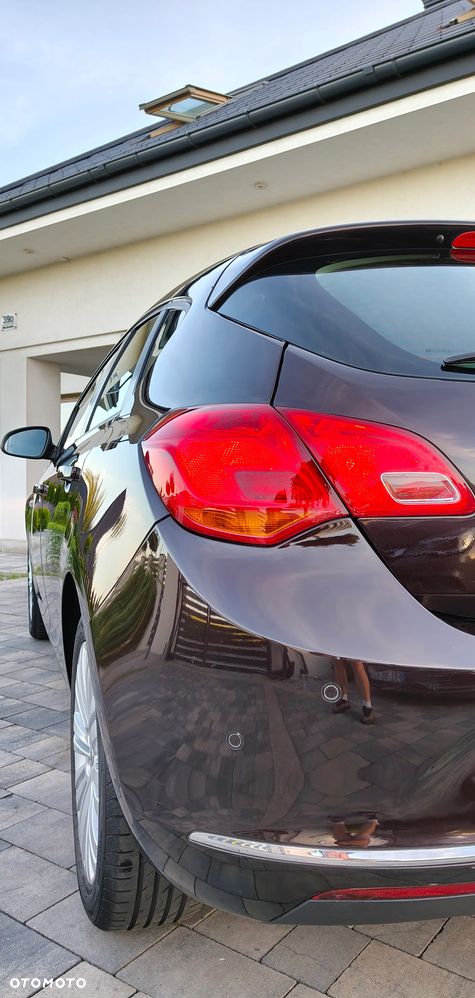 Opel Astra 1.6 ENERGY - 32