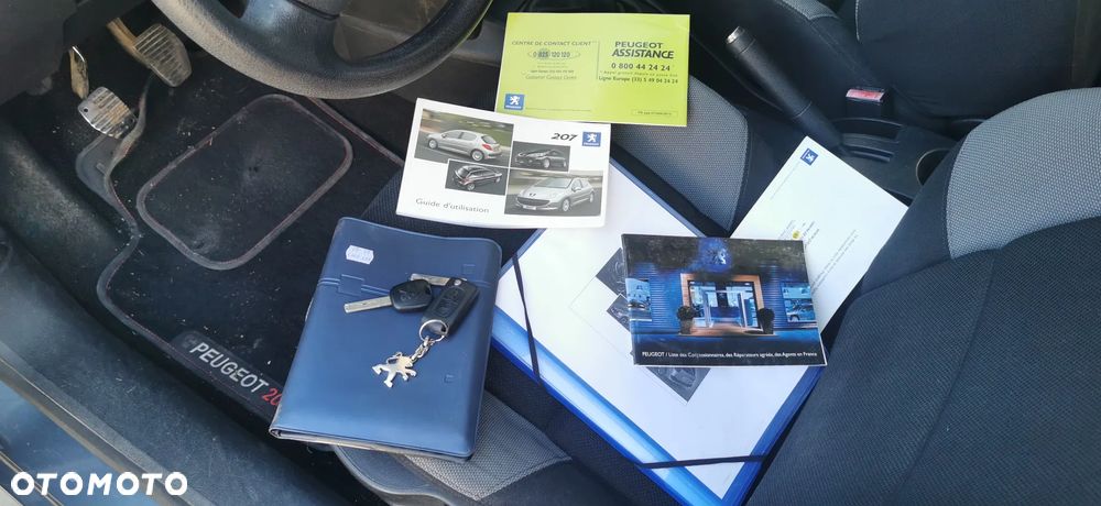 Peugeot 207 1.4 16V Trendy - 13