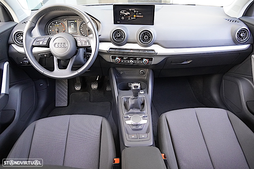 Audi Q2 30 TFSI Advanced - 25