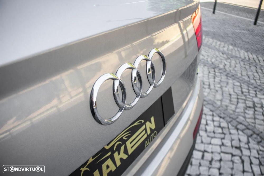 Audi Q7 3.0 TDI quattro tiptronic - 11