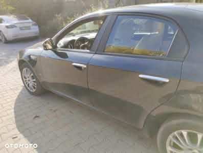 Alfa Romeo 159 2010 photo 5