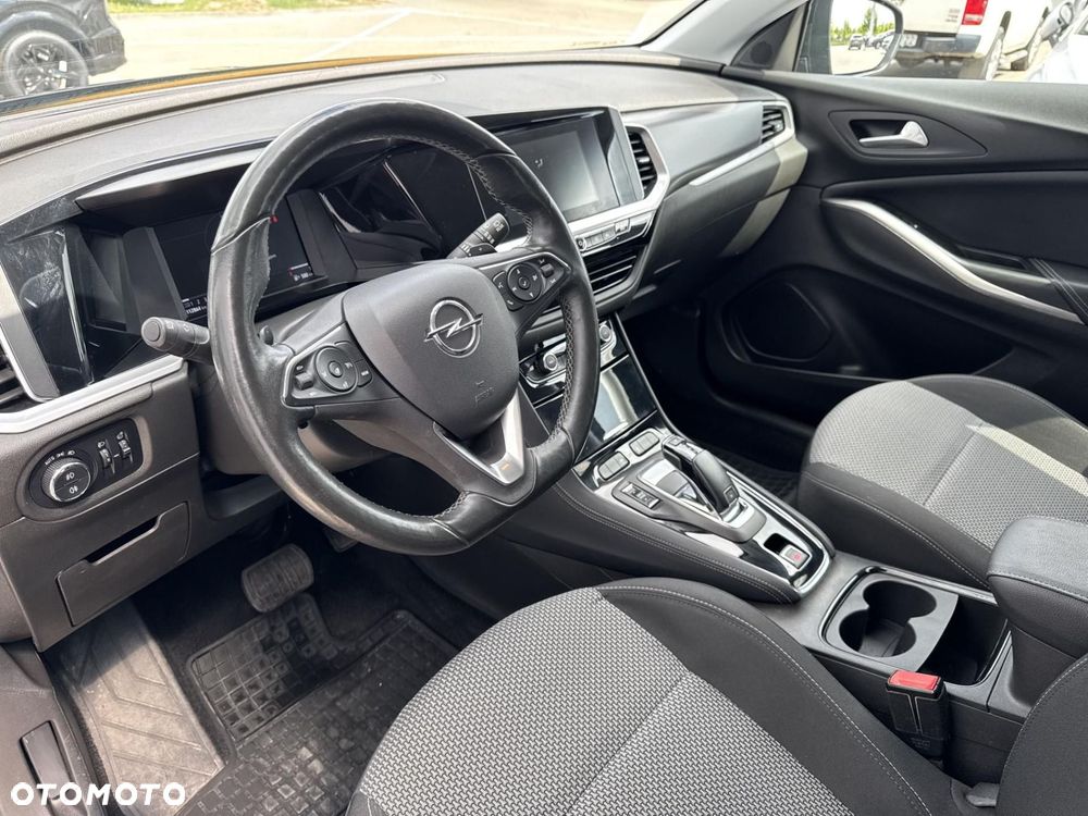 Opel Grandland X - 10