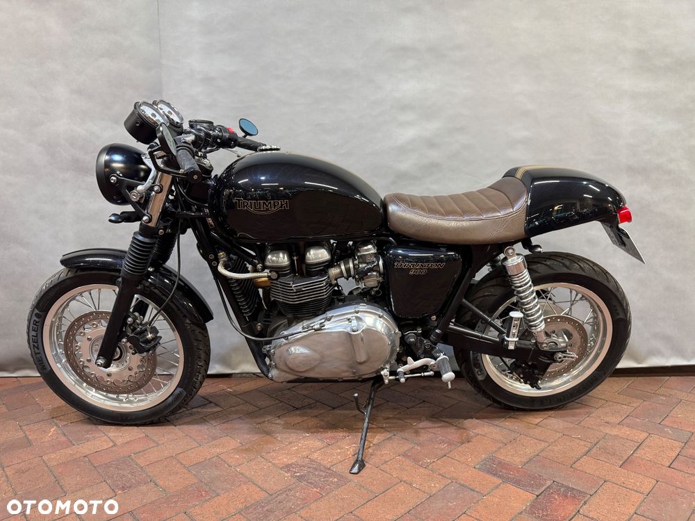 Triumph Thruxton - 4