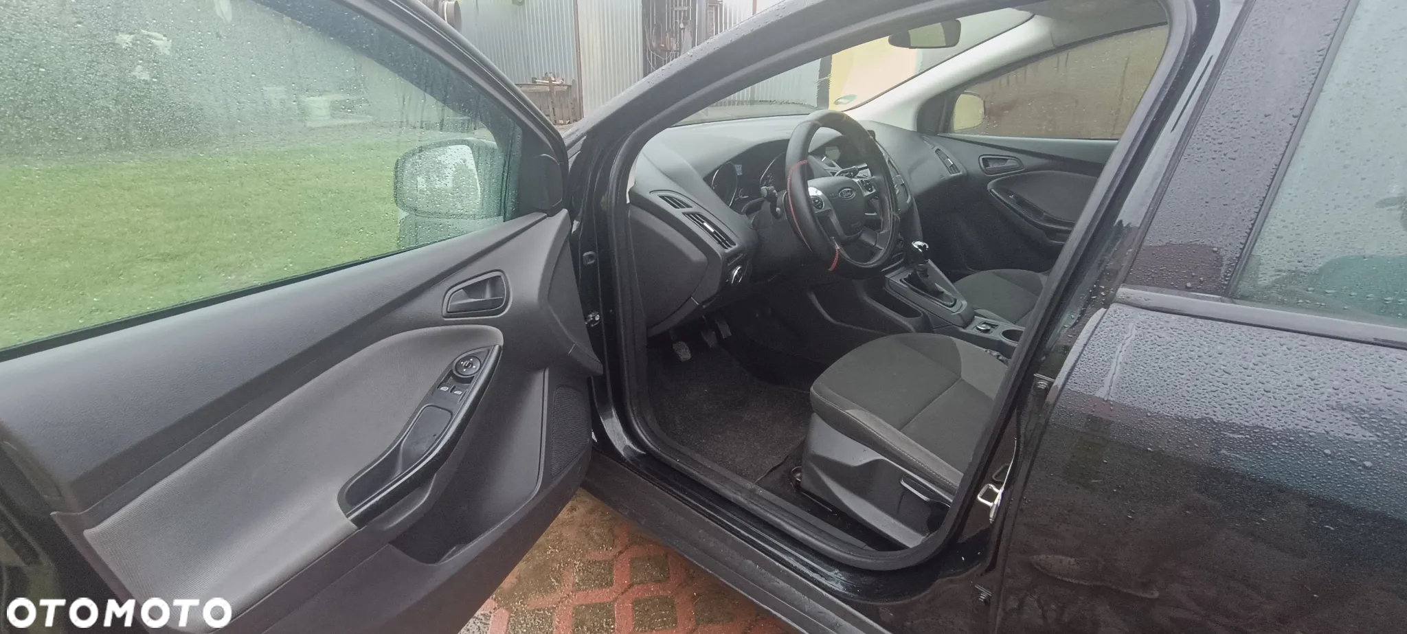 Ford Focus 1.0 EcoBoost Ambiente - 11