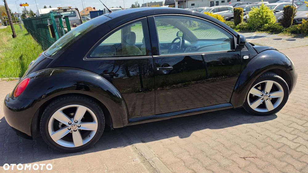 Volkswagen New Beetle 2.0 - 27