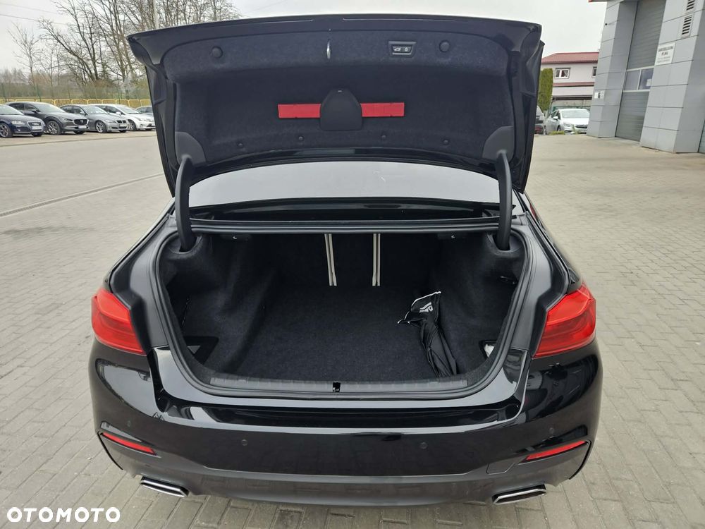 BMW Seria 5 530d xDrive Sport - 5