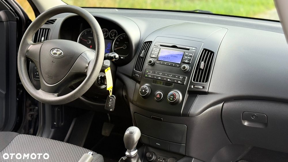 Hyundai i30 1.6 CRDi Premium - 23