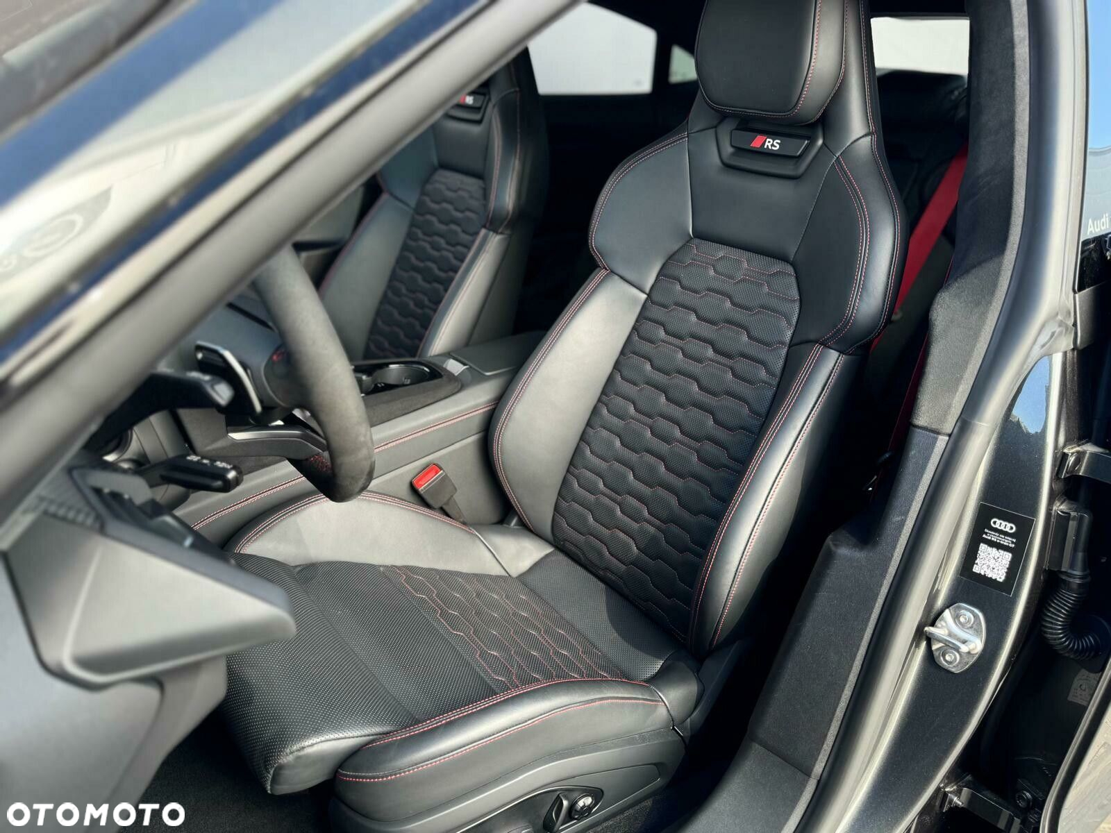 Audi e-tron GT - 35