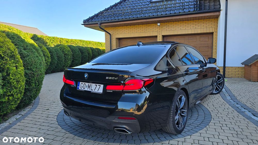 BMW Seria 5 530d M Sport Edition - 4