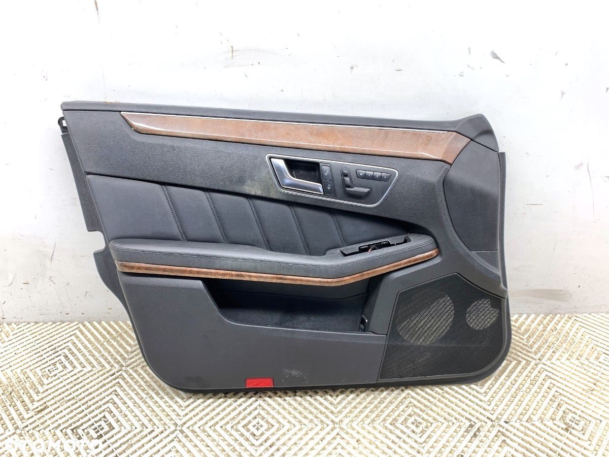 BOCZEK DRZWI LEWY PRZÓD - 339.00 PLN - MERCEDES-BENZ KLASA E (W212) 2009 - 2016 E 350 BlueTEC - 1