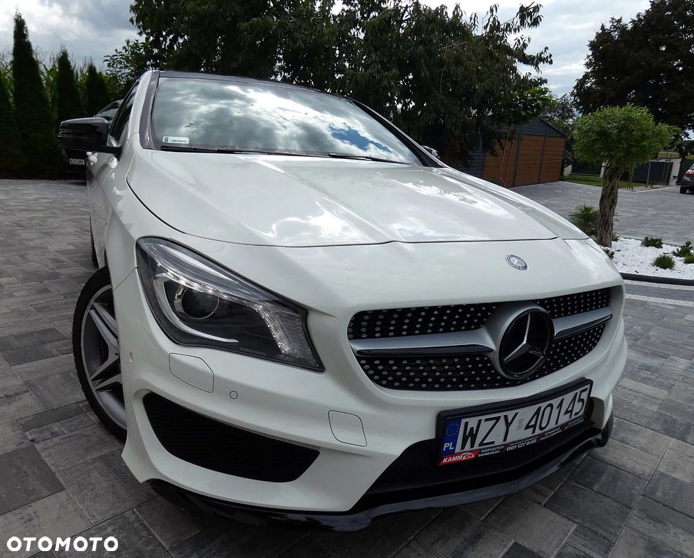 Mercedes-Benz CLA 200 7G-DCT AMG Line - 17